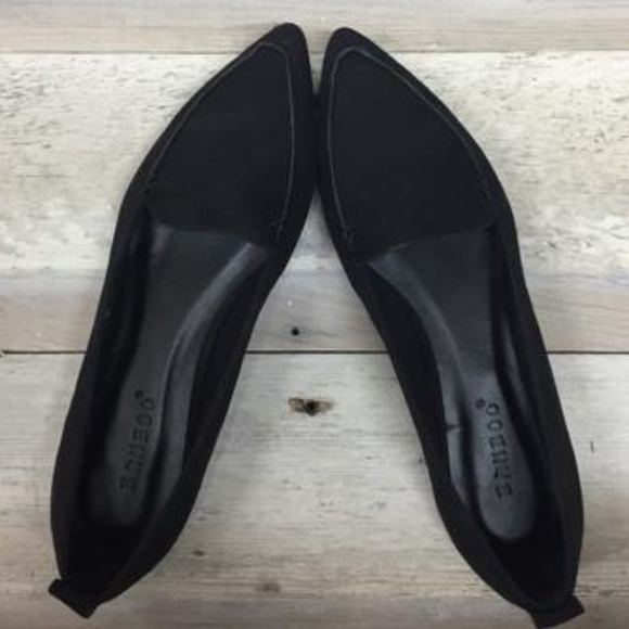 NIB Black Faux Suede Flats - Picture 2 of 2
